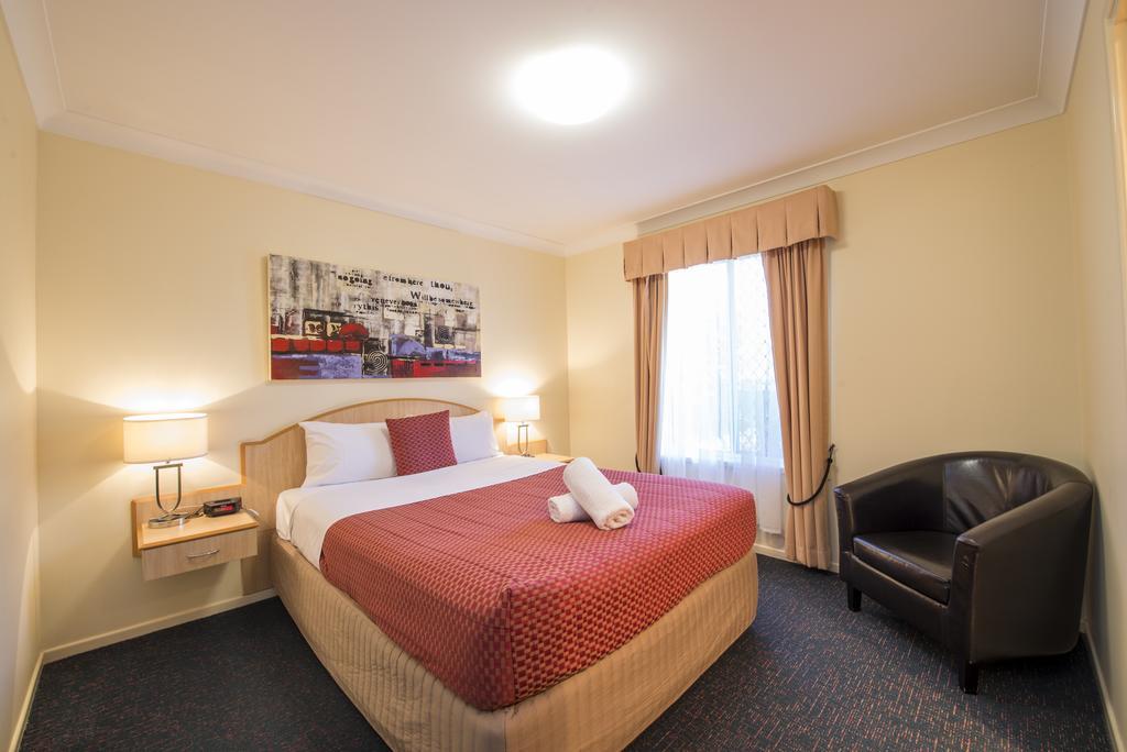 Cotswold Motor Inn Toowoomba Exterior photo