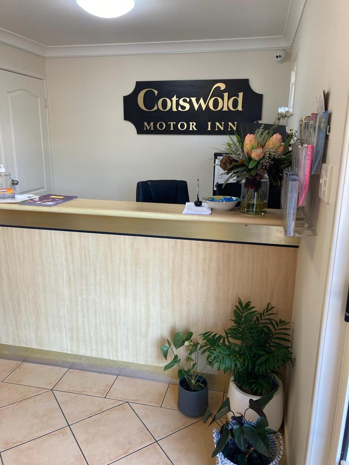 Cotswold Motor Inn Toowoomba Exterior photo